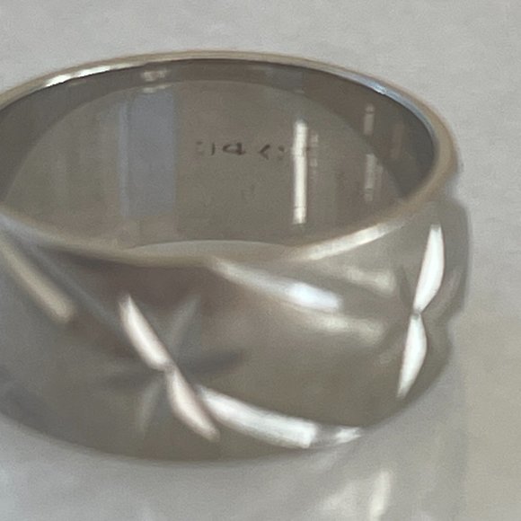 Vintage Solid 14K White Gold Celestial Star Wedding Stacking Cigar Band Ring 585 - Picture 11 of 11